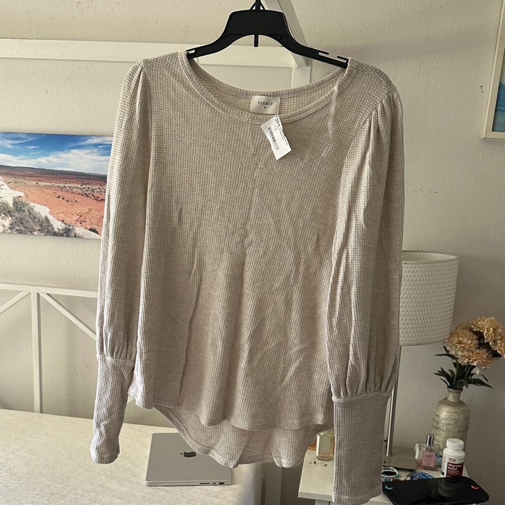 Everly Beige Textured Long Sleeve Blouse
